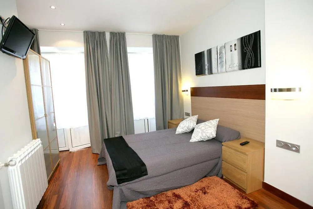 Hostal San Sebastian Centro 2*,